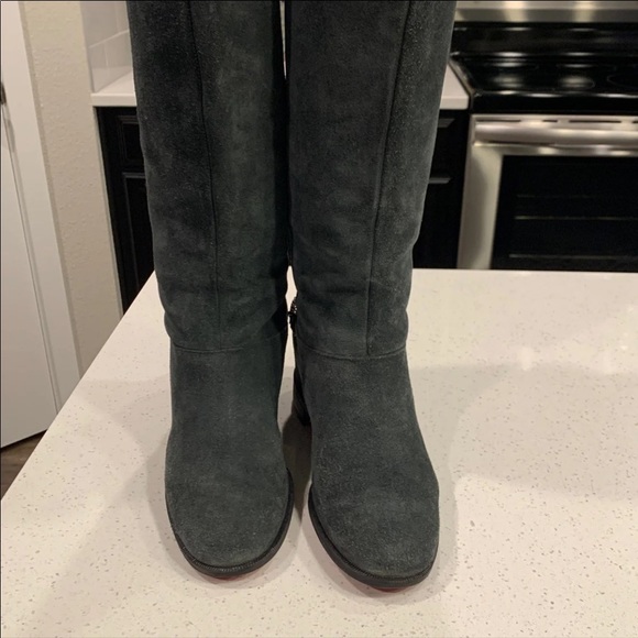 Christian Louboutin Cate Suede Chain Boots 37.5 - Picture 5 of 12